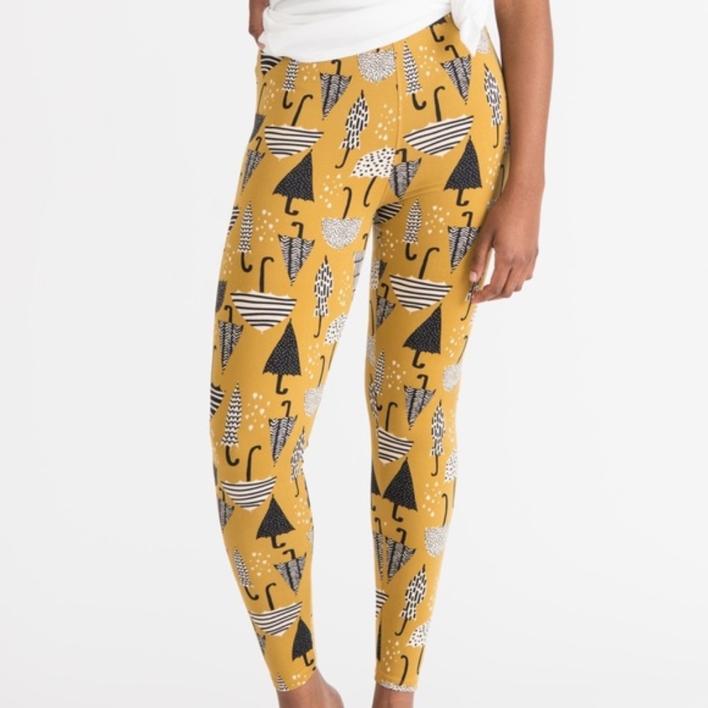 Agnes & Dora Mustard Umbrella Print Leggings NWT Sizes XS
